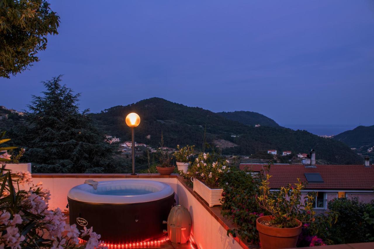 Ampi Terrazzi E Parcheggio - Relax In Villa Bardino Nuovo Exterior photo